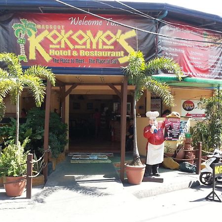 Kokomos Hotel And Restaurant Angeles Exterior photo